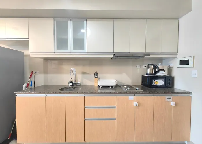 Aparthotel 1br Amazing View In Uptown Bgc By Terravista